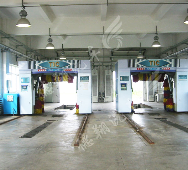 沈陽(yáng)華晨金杯